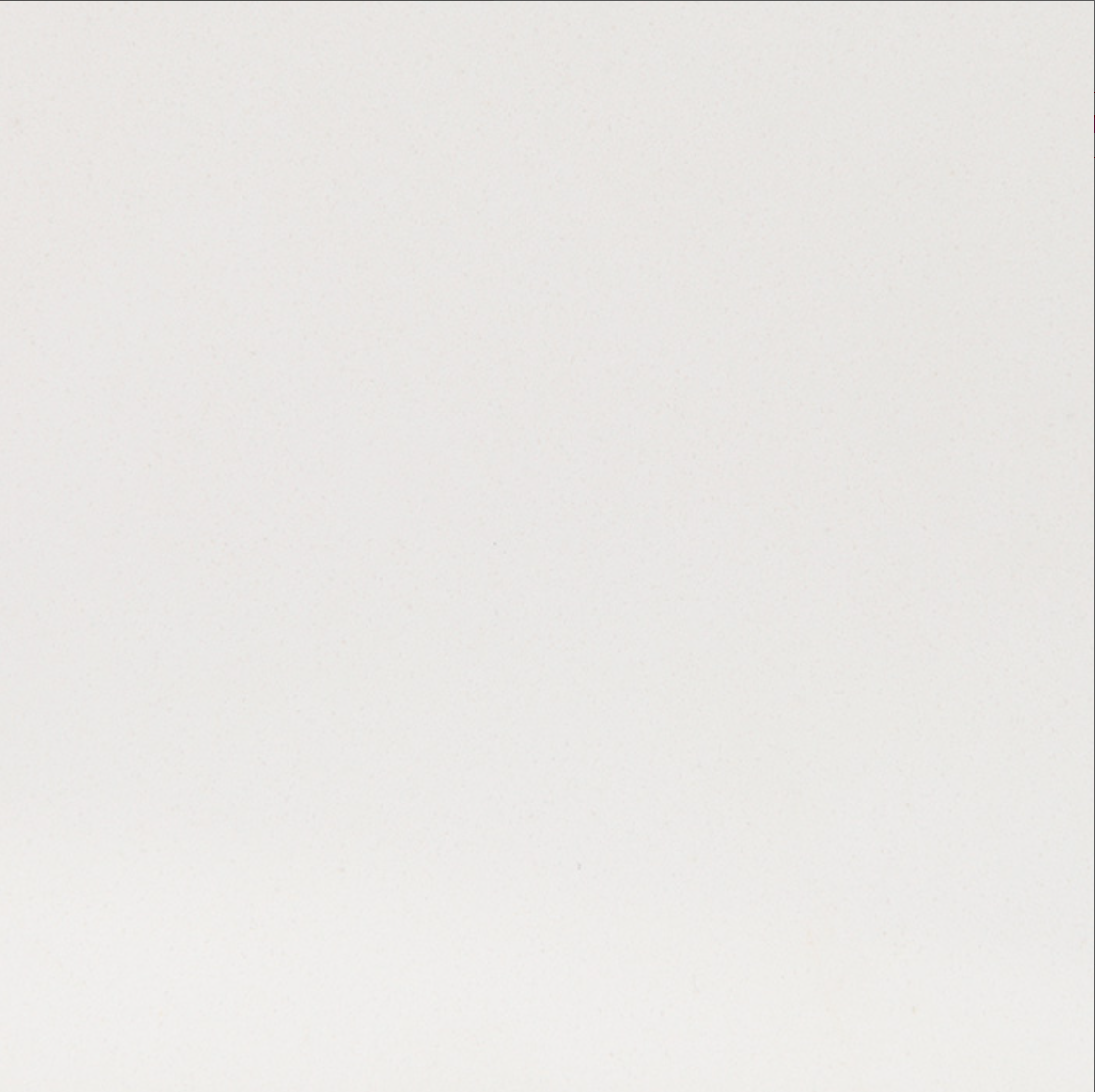 Bianco Semplice · 126" x 63"