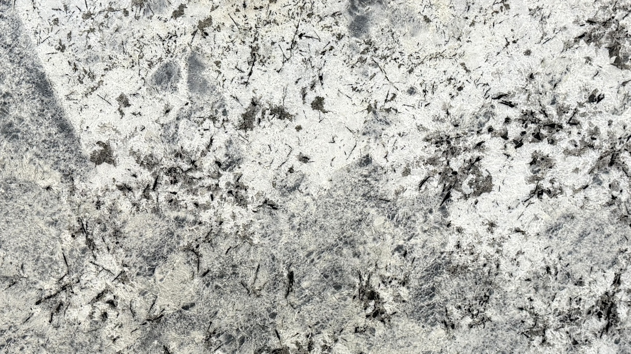 Alaska Blue #46087 · 131" X 74"