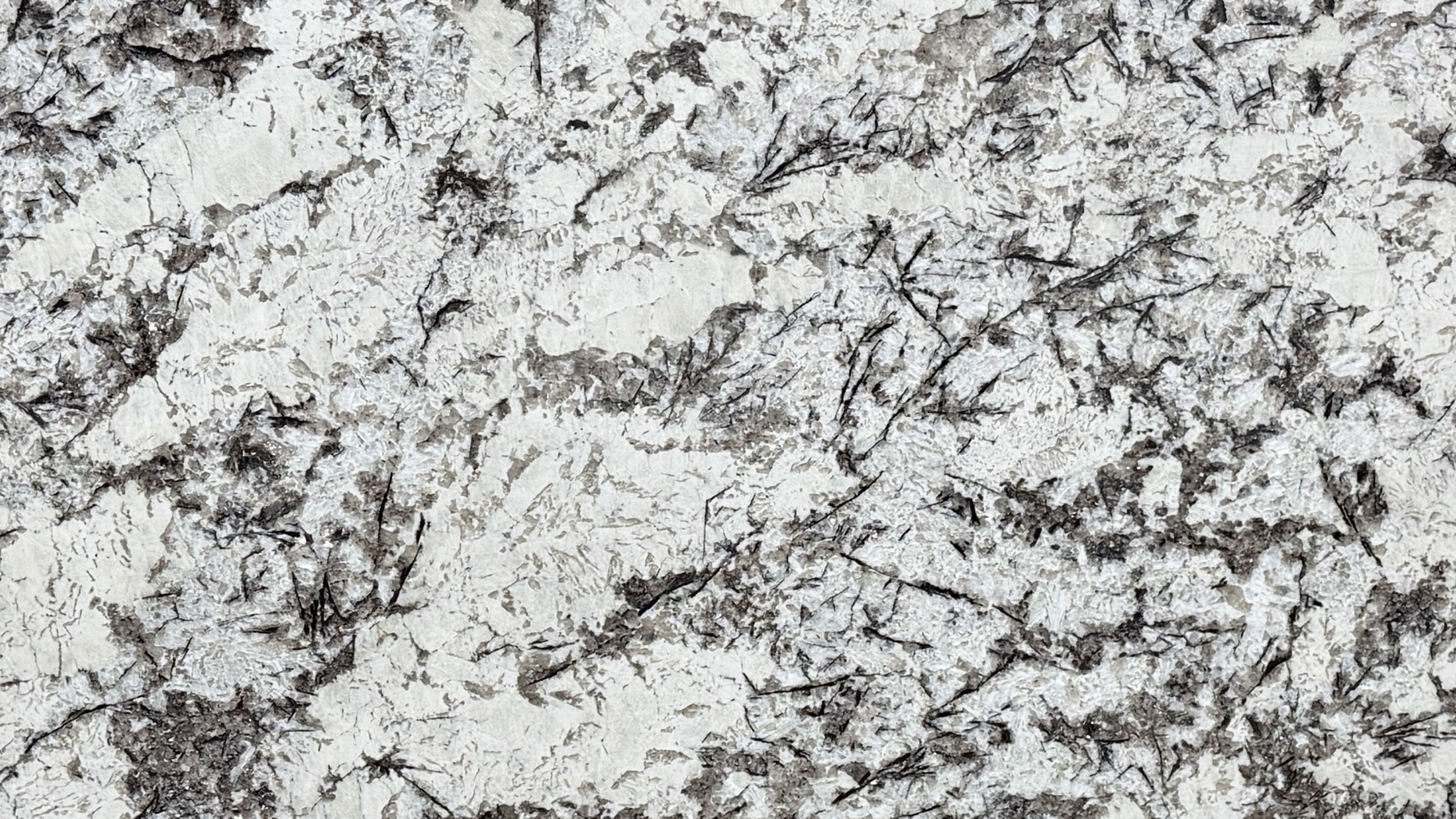 Alaska White #48367 · 126" X 77"