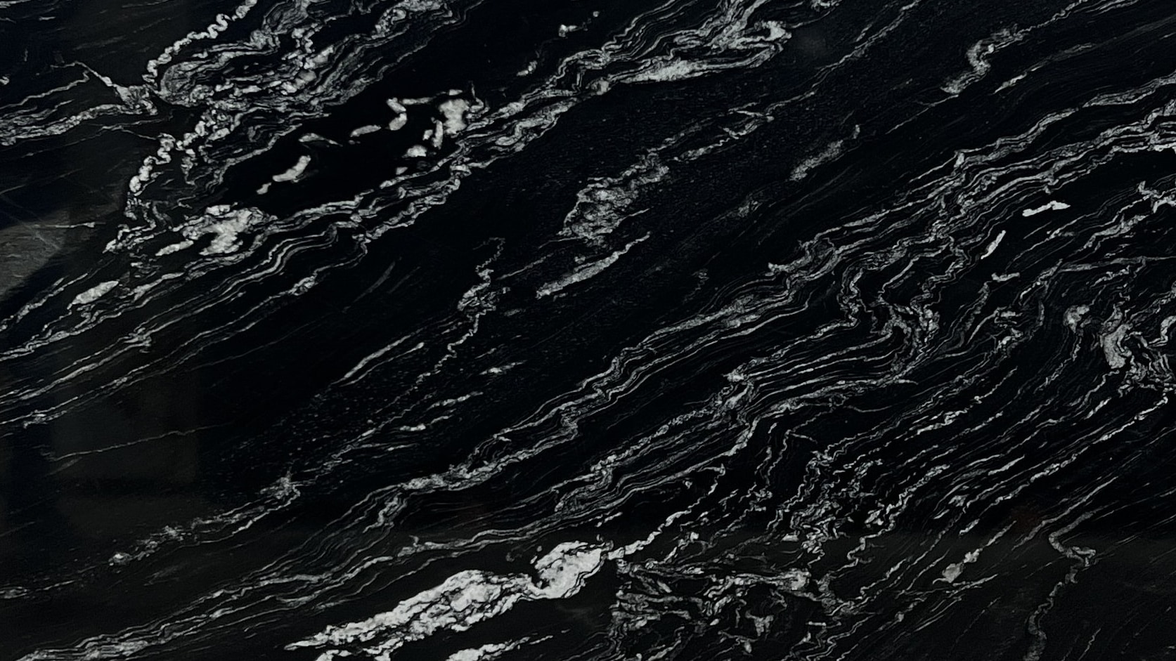 Silver Waves #44248 · 130" X 75"