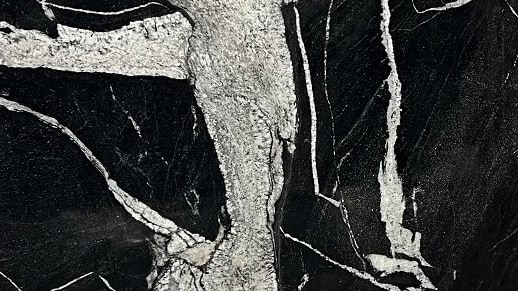 Maori #10430 · 129" X 78"