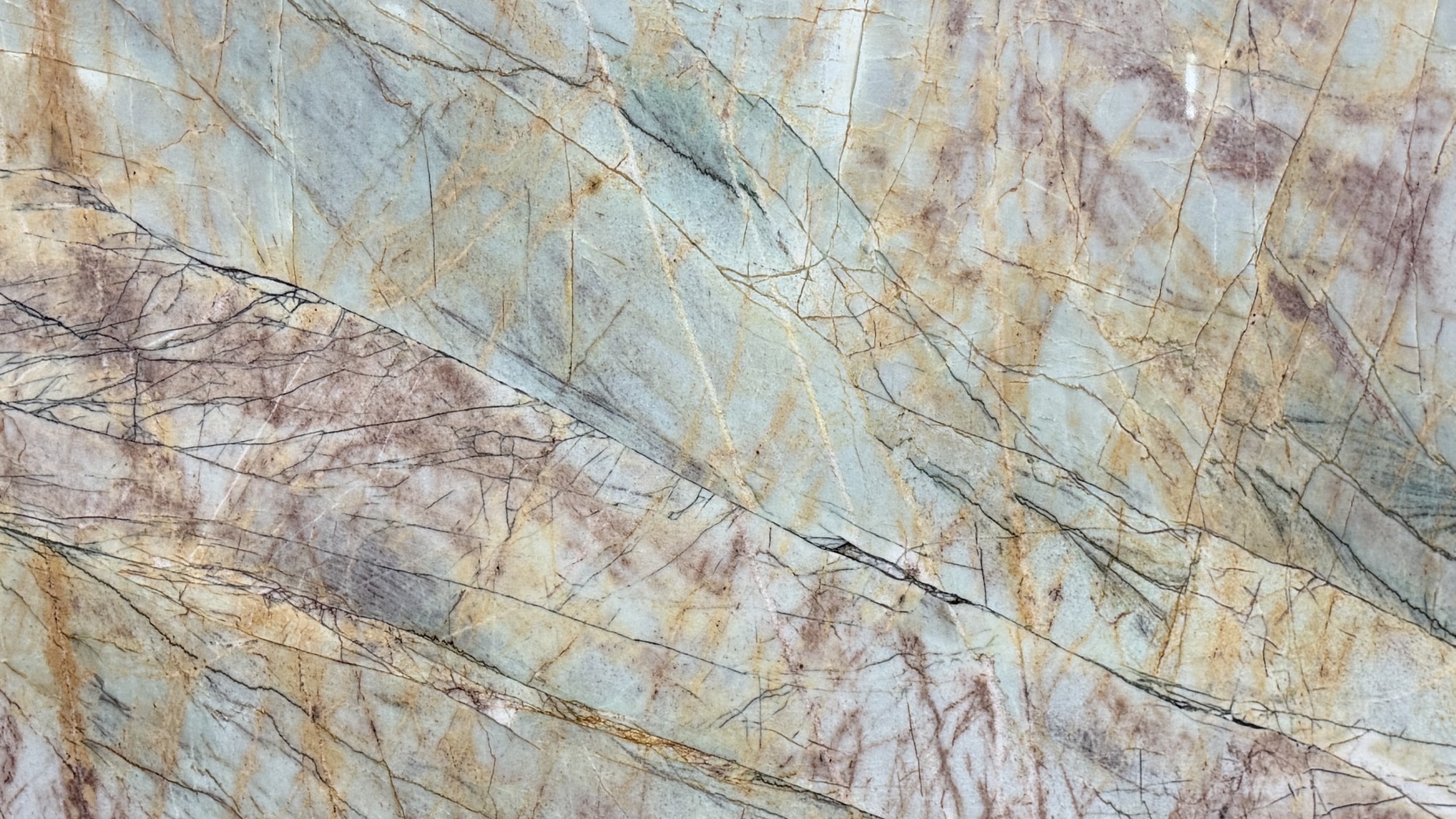 Verde Aura #14043 · 128" X 78"