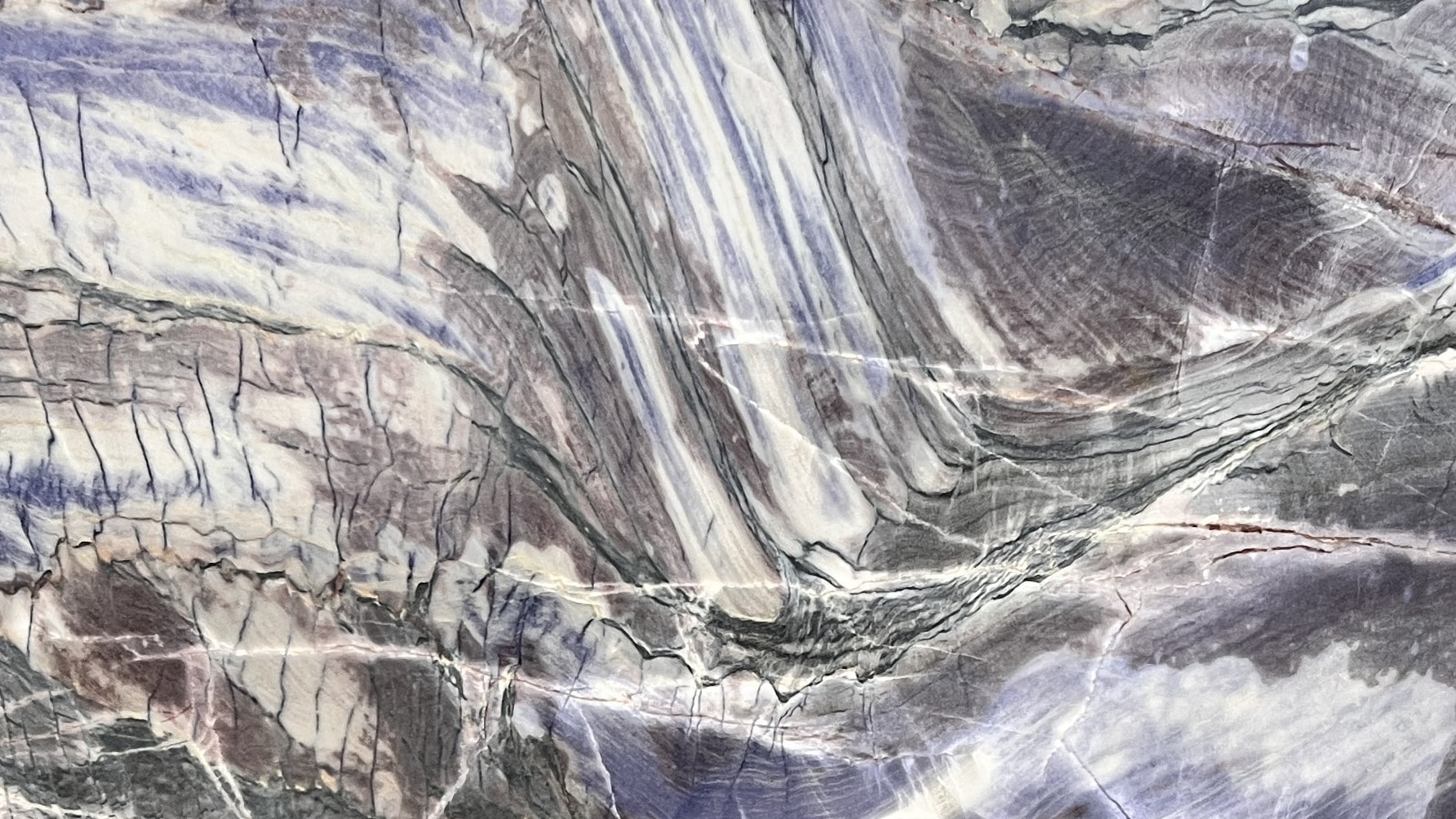 Aurora #48339 · 119" X 73"