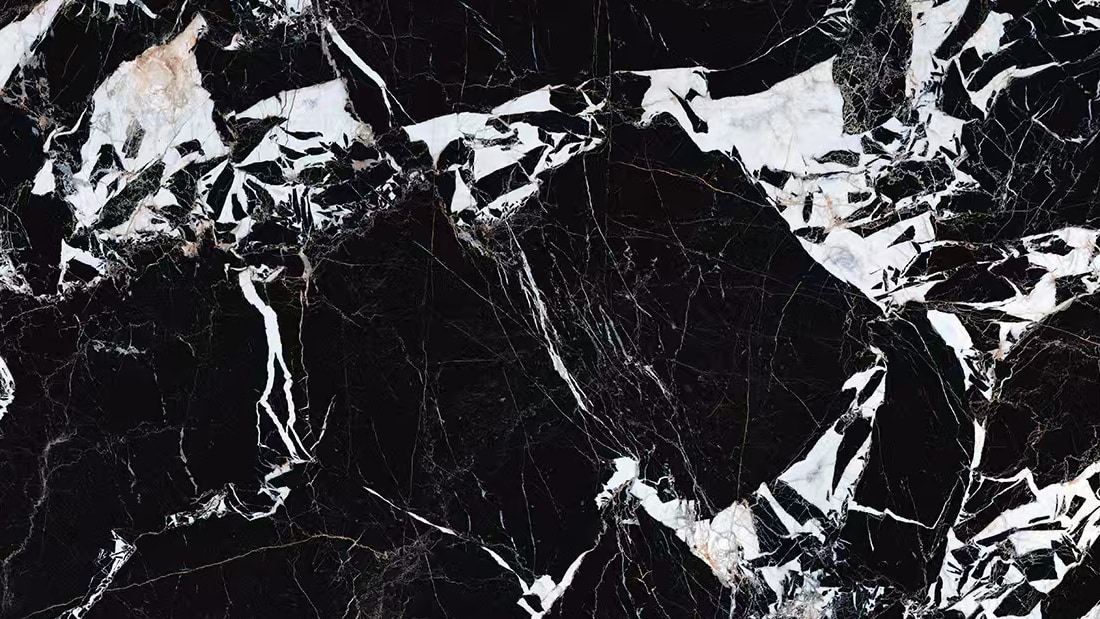 Nero Black. R8026 · 126" x 63"